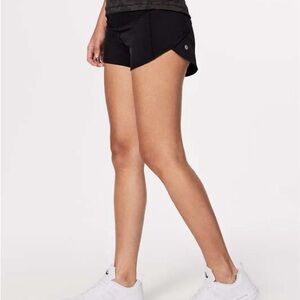 Lululemon Athletica Black Women's Athletic Shorts-Size 8